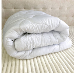 Ковдра Le Confort «Холлофайбер» Біла 150х210 см